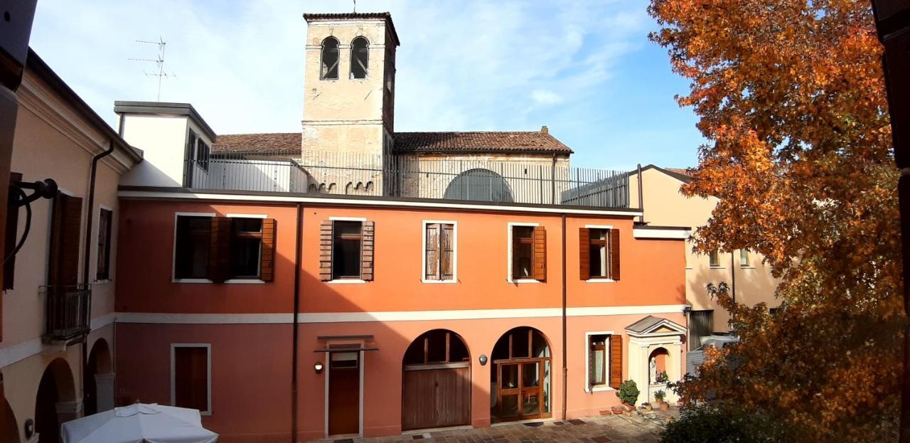 Casa Santa Caterina E Sant Antonio Hotell Padova Eksteriør bilde