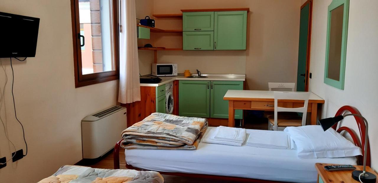 Casa Santa Caterina E Sant Antonio Hotell Padova Eksteriør bilde