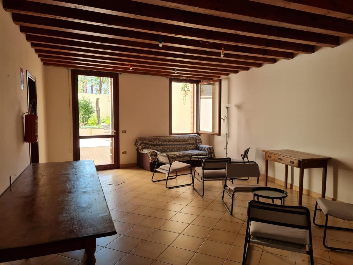 Casa Santa Caterina E Sant Antonio Hotell Padova Eksteriør bilde