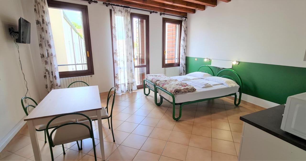Casa Santa Caterina E Sant Antonio Hotell Padova Eksteriør bilde