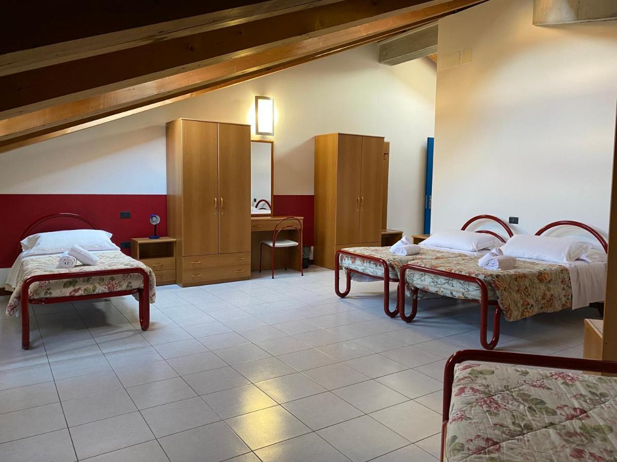 Casa Santa Caterina E Sant Antonio Hotell Padova Eksteriør bilde