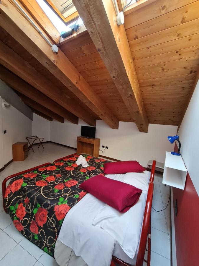 Casa Santa Caterina E Sant Antonio Hotell Padova Eksteriør bilde