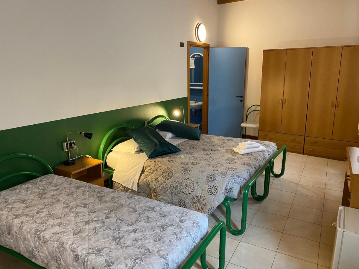 Casa Santa Caterina E Sant Antonio Hotell Padova Eksteriør bilde